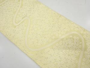 組紐に桜尽くし模様織り出し　袋帯